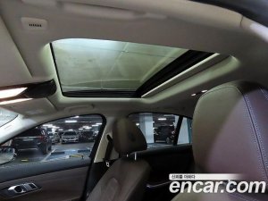 BMW 3-Series 320d Luxury 2020 года из Южной Кореи
