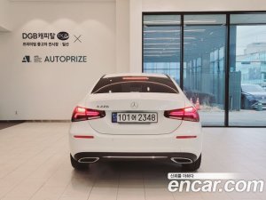 Mercedes-Benz A-Class A220 SEDAN 2021 года из Южной Кореи