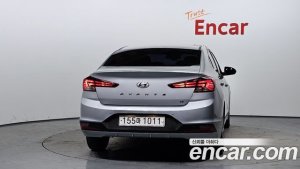 Hyundai AVANTE 1.6 2020 года из Южной Кореи