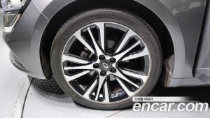 Renault-KoreaSamsung SM6 2.0 GDe Premiere 2020 года из Южной Кореи