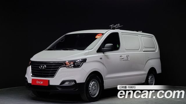 Hyundai Starex Facelift 3Door 2019 года из Кореи
