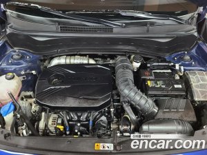 Kia Seltos Бензин 1.6 Turbo 2WD 2022 года из Южной Кореи