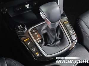 Kia Seltos Бензин 1.6 Turbo 2WD 2022 года из Южной Кореи