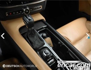 Volvo V90 T5 PRO AWD 2020 года из Южной Кореи