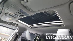 Toyota RAV4 2.5 2WD HYBRID 2021 года из Южной Кореи