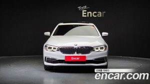 BMW 5-Series 520i Luxury 2020 года из Южной Кореи