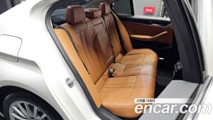 BMW 5-Series 520i Luxury 2020 года из Южной Кореи