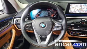 BMW 5-Series 520i Luxury 2020 года из Южной Кореи
