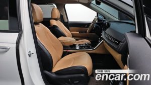Kia Carnival Бензин 7-Seater Signature 2022 года из Южной Кореи