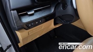 Kia Carnival Бензин 7-Seater Signature 2022 года из Южной Кореи