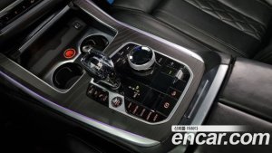 BMW X7 xDrive 30d Design Pure Excellence 6인승 2020 года из Южной Кореи