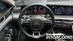 Kia K5 2.0 2020 года из Южной Кореи