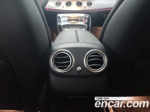 Mercedes-Benz E-Class E250 Avantgarde 2021 года из Южной Кореи