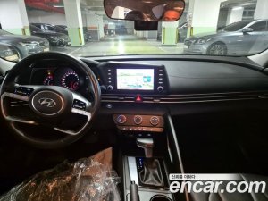 Hyundai AVANTE 1.6 2021 года из Южной Кореи