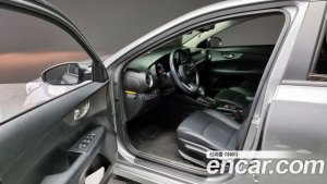 Kia K3 Standard 2021 года из Южной Кореи
