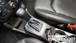 Jeep Renegade 1.6 Дизель Limited 2020 года из Южной Кореи