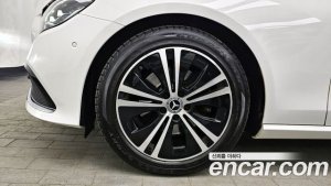 Mercedes-Benz E-Class E250 Avantgarde 2021 года из Южной Кореи