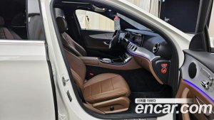 Mercedes-Benz E-Class E250 Avantgarde 2021 года из Южной Кореи