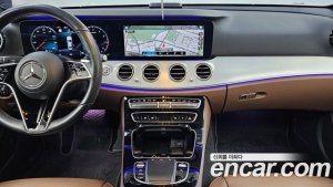 Mercedes-Benz E-Class E250 Avantgarde 2021 года из Южной Кореи