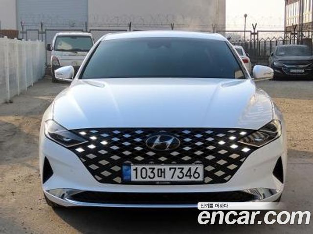 Hyundai Grandeur LeBlanc 2022 года из Кореи
