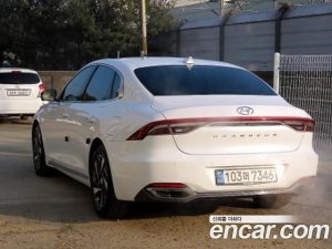 Hyundai Grandeur LeBlanc 2022 года из Южной Кореи