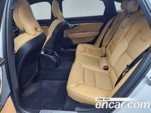 Volvo S90 B5 Inscription 2021 года из Южной Кореи