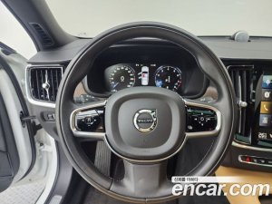 Volvo S90 B5 Inscription 2021 года из Южной Кореи