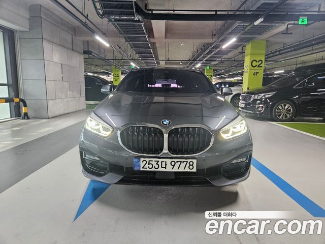 BMW 1-Series 118d Sport 2021 года из Кореи
