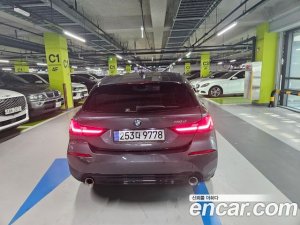 BMW 1-Series 118d Sport 2021 года из Южной Кореи