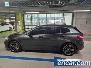 BMW 1-Series 118d Sport 2021 года из Южной Кореи