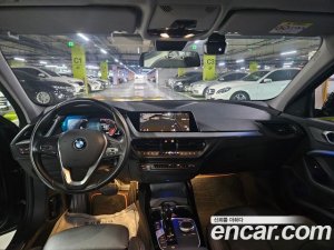 BMW 1-Series 118d Sport 2021 года из Южной Кореи