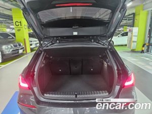 BMW 1-Series 118d Sport 2021 года из Южной Кореи
