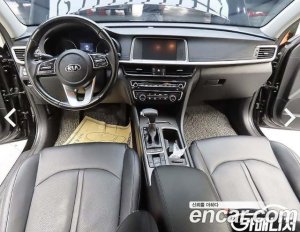 Kia K5 2.0 2020 года из Южной Кореи