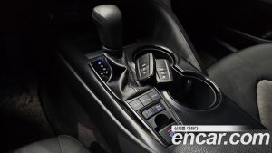 Toyota Camry 2.5 LE HYBRID 2020 года из Южной Кореи