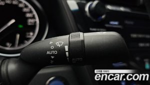 Toyota Camry 2.5 LE HYBRID 2020 года из Южной Кореи