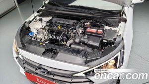 Hyundai AVANTE 1.6 2020 года из Южной Кореи