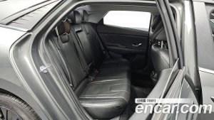 Hyundai AVANTE 1.6 2021 года из Южной Кореи