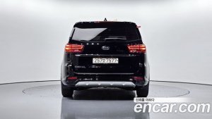 Kia Carnival 9-Seater Noblesse Special 2020 года из Южной Кореи