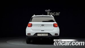 Hyundai Venue 1.6 Flux 2020 года из Южной Кореи