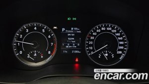 Hyundai Venue 1.6 Flux 2020 года из Южной Кореи