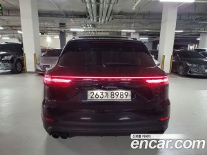 Porsche Cayenne 3.0 2020 года из Южной Кореи