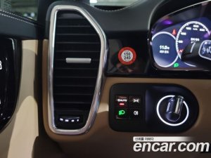 Porsche Cayenne 3.0 2020 года из Южной Кореи