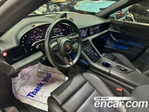 Porsche Taycan 4S 2021 года из Южной Кореи