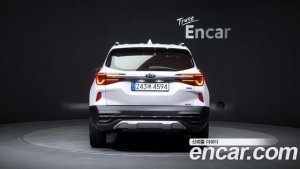 Kia Seltos Бензин 1.6 Turbo 2WD 2020 года из Южной Кореи