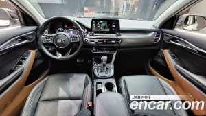 Kia Seltos Бензин 1.6 Turbo 2WD 2020 года из Южной Кореи