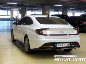 Hyundai Sonata 2.0 2022 года из Южной Кореи