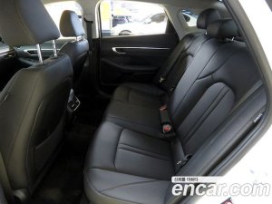 Hyundai Sonata 2.0 2022 года из Южной Кореи