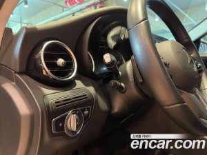 Mercedes-Benz C-Class C200 2020 года из Южной Кореи