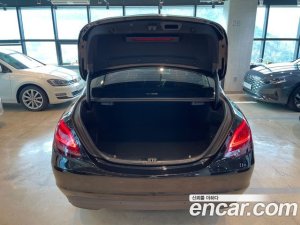 Mercedes-Benz C-Class C200 2020 года из Южной Кореи