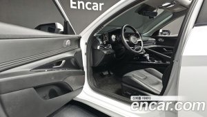 Hyundai AVANTE 1.6 2021 года из Южной Кореи